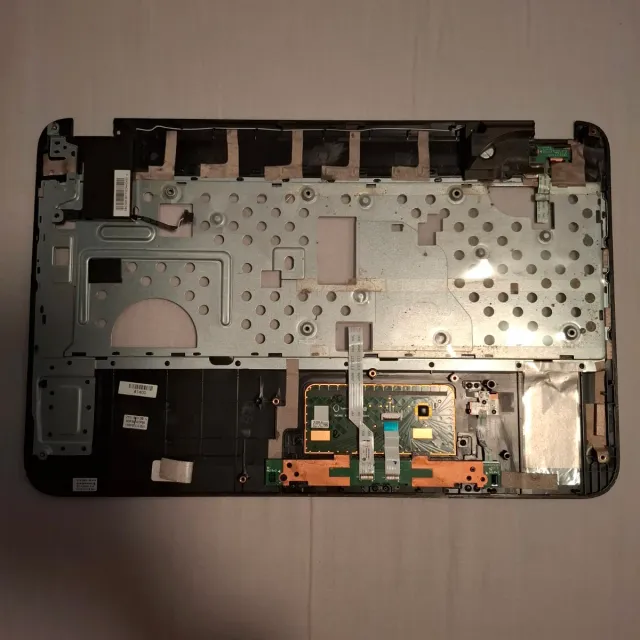 Palmrest + track pad + speaker HP Pavilion G6