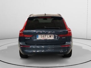 Volvo XC60 B4 Business Plus AWD