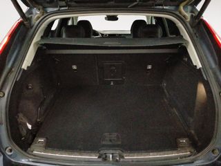 Volvo XC60 B4 Business Plus AWD