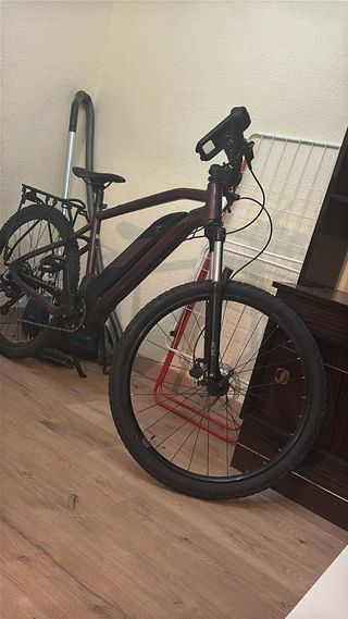 ROCKRIDER
Bicicleta eléctrica de montaña 27,5" Ebi