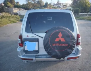 Mitsubishi Montero 2002