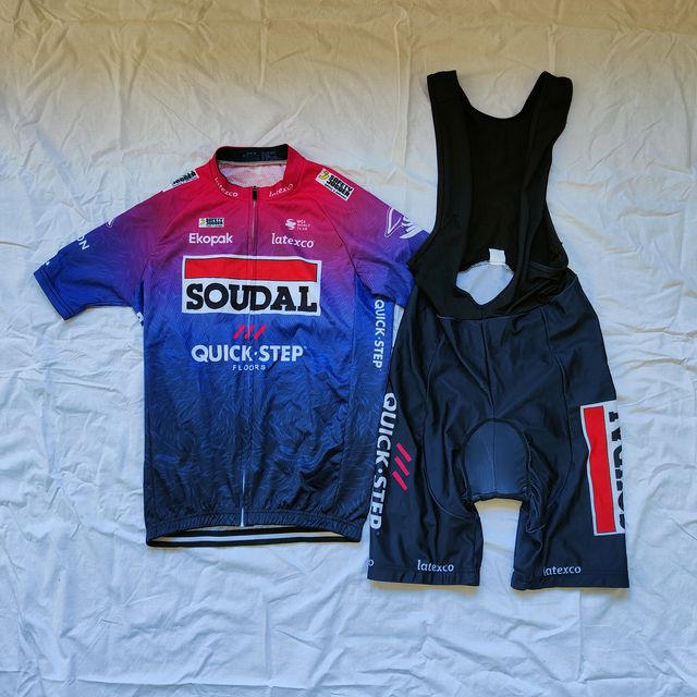 Completo ciclismo estivo M