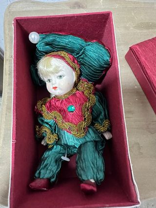 Bambola ceramica vestito giullare