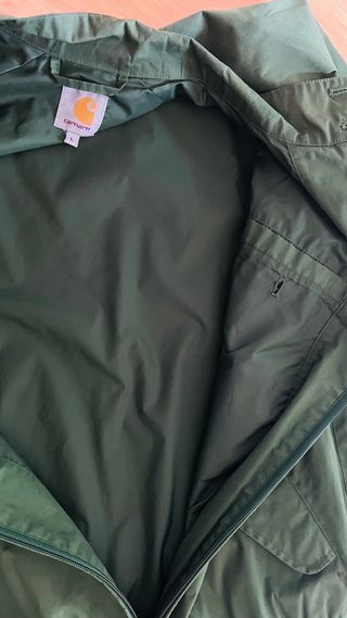 Cazadora Carhartt verde