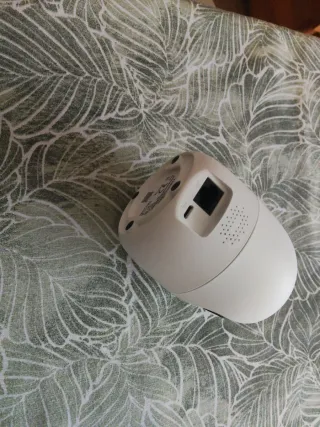 Cámara Vigilancia Blanca Negra