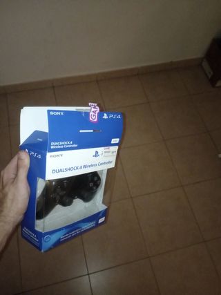 PS4 1TB Sony Negra
