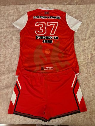 Conjunto Volleyball Colegio Leones 