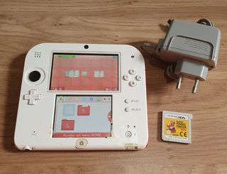 Nintendo 2DS Roja y Blanca