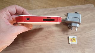 Nintendo 2DS Roja y Blanca