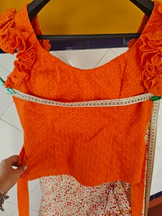 Falda y blusa flamenca naranja