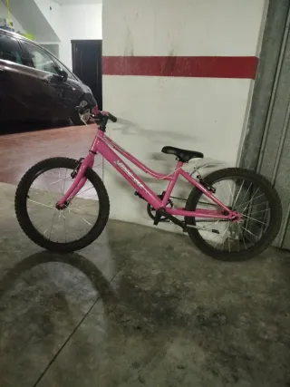 Bicicleta infantil rosa