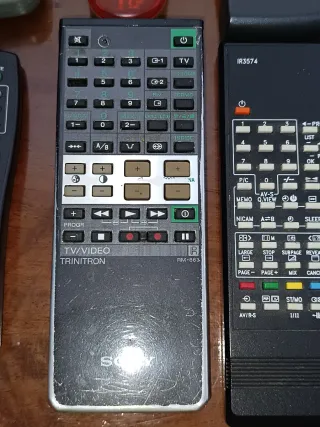 Lotto 7 telecomandi vintage: Akai, Philips, Sony