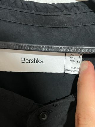 Camisa Negra Bershka 