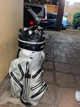 Bolsa de golf Big Max y palos Bloom