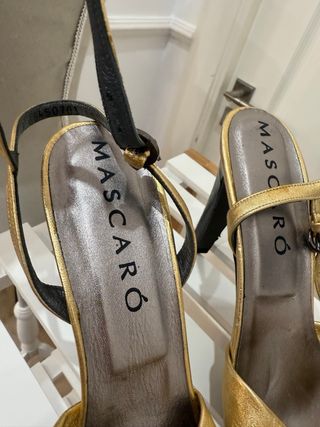 Sandalias de fiesta Mascaro doradas