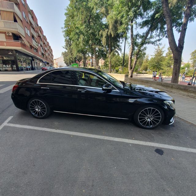 Mercedes Clase C 220 bluetech AMG