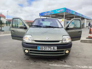 Renault Clio 2002
