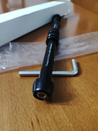 Eixo passante para rolo NEGOCIÁVEL