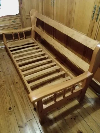Sofá tresillo de madera