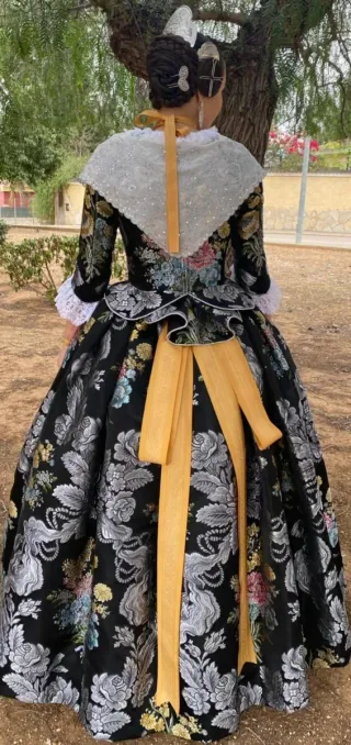 Traje de Fallera Negro 