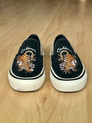Zapatillas Vans 39, Slip On UA Classic 98 DX Tiger