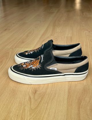 Zapatillas Vans 39, Slip On UA Classic 98 DX Tiger