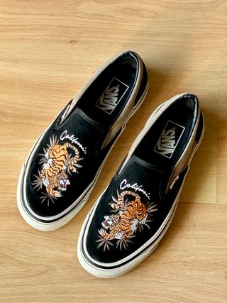 Zapatillas Vans 39, Slip On UA Classic 98 DX Tiger
