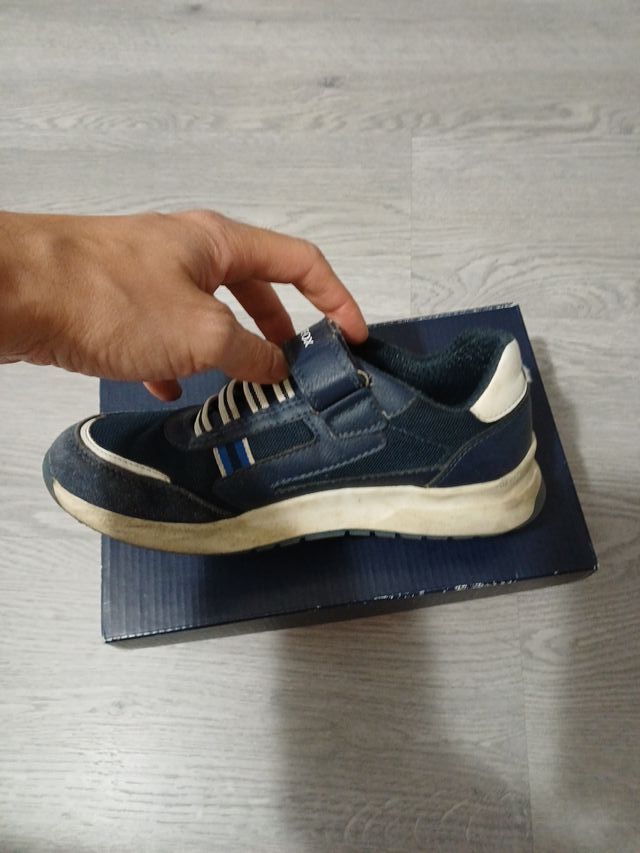 Zapatillas Geox Talla 35 color azul marino