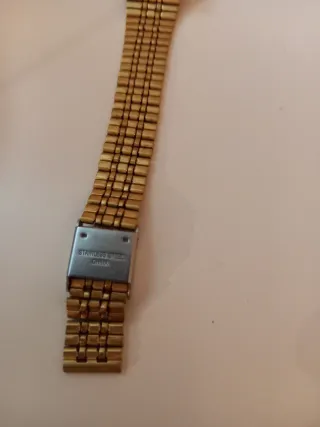 Reloj Casio Dorado