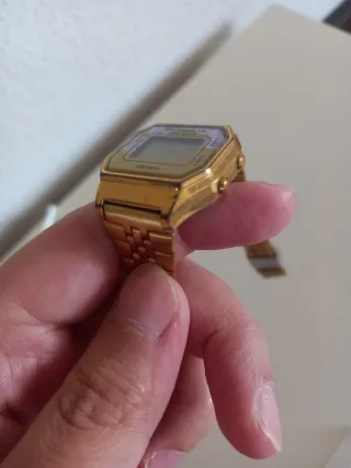 Reloj Casio Dorado