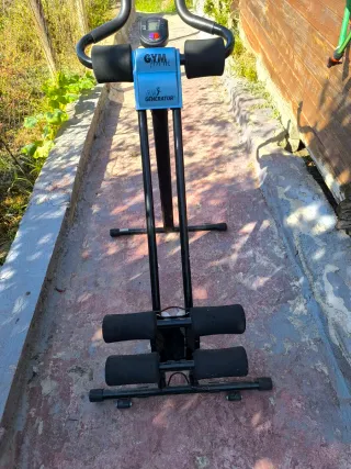 Máquina Abdominal Gym Form Generator