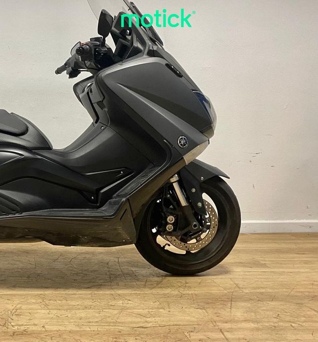 YAMAHA TMAX 530