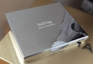 IsaDora 10 Midnight Blossom Paleta