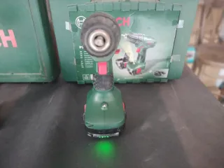 Taladros Bosch PSR 12 VE-2 y PSR 12 bate.de litio.