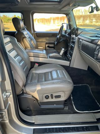 Hummer H2 2004