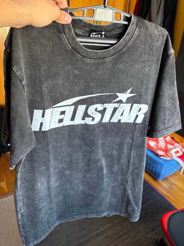 Camiseta Hellstar color negro lavado Talla M