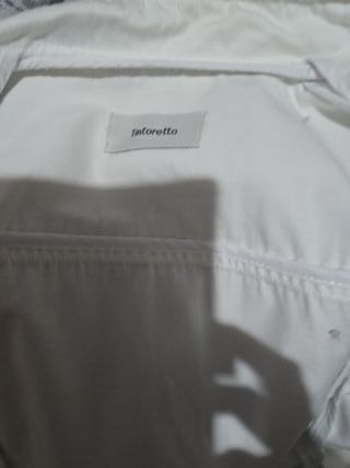 Chaqueta blanca vaquera con botones