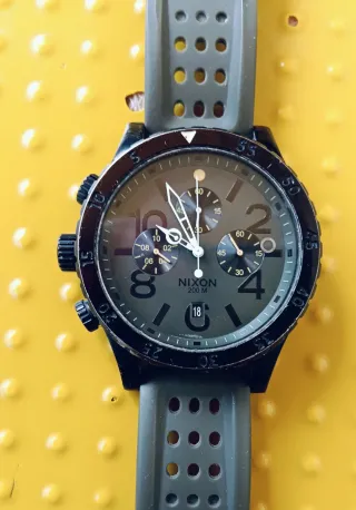 Reloj Nixon 48-20 Chrono para hombre
(Japonés)
