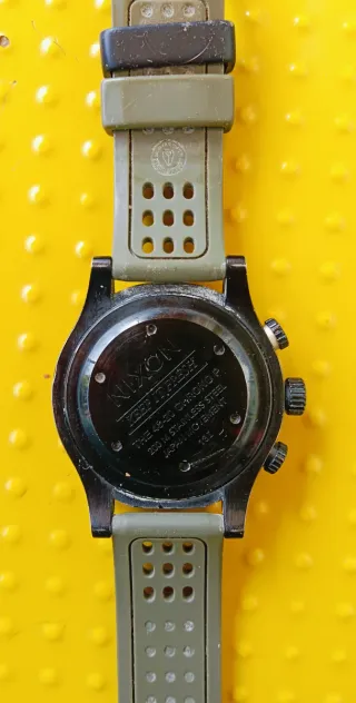 Reloj Nixon 48-20 Chrono para hombre
(Japonés)