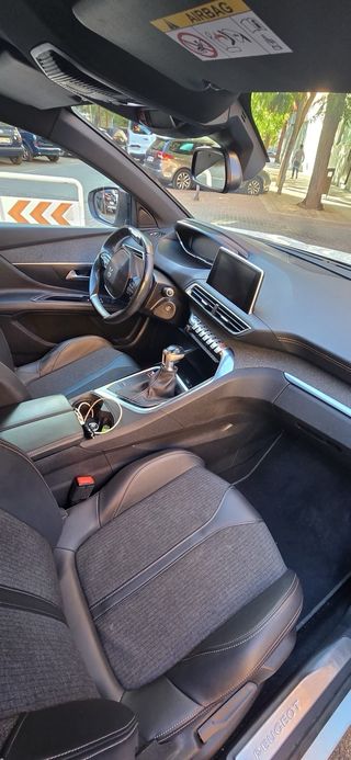 Peugeot 3008 2019