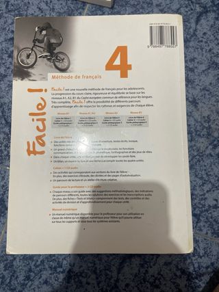 méthode de français 
facile! b1