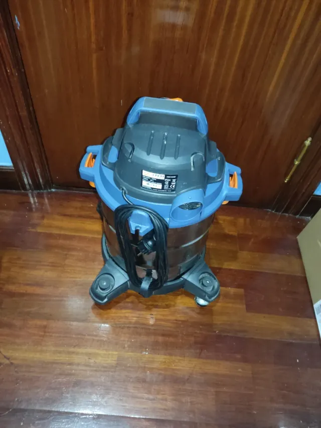 Aspirador Dexter 1400W 20L Seco/Húmedo