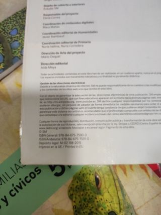 Libro de Valores sociales y cívicos 6 Primaria. 
