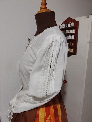 Camisas baturra con manga de 3/4 y manga larga