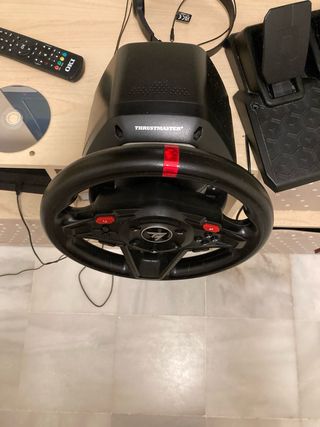 Thrustmaster T128 Volante y Pedales