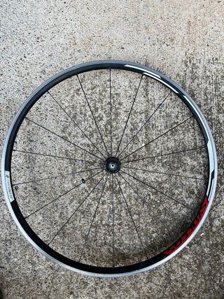 Rueda Delantera Syncros 700c Carretera
