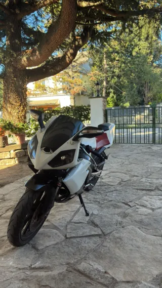 Derbi GPR 49cc Motor €3 eje de balance