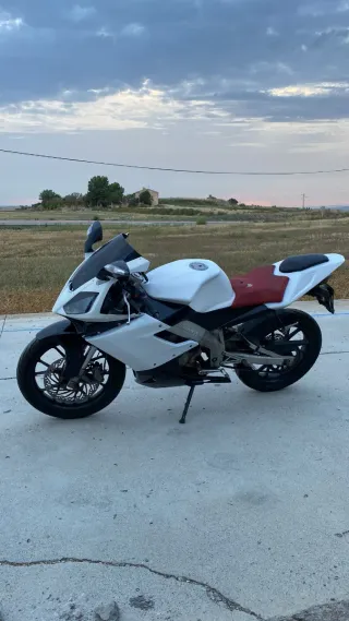Derbi GPR 49cc Motor €3 eje de balance