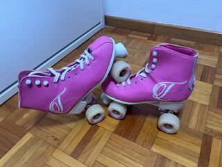 Patines de 4 ruedas color rosa