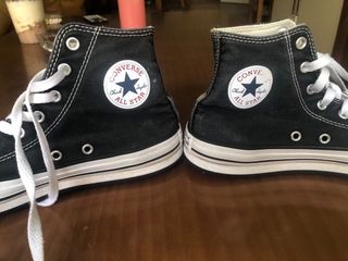 Zapatillas Converse (no negociable)